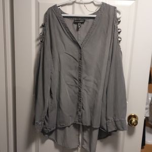 Love & Legend Jean shirt, cold shoulder